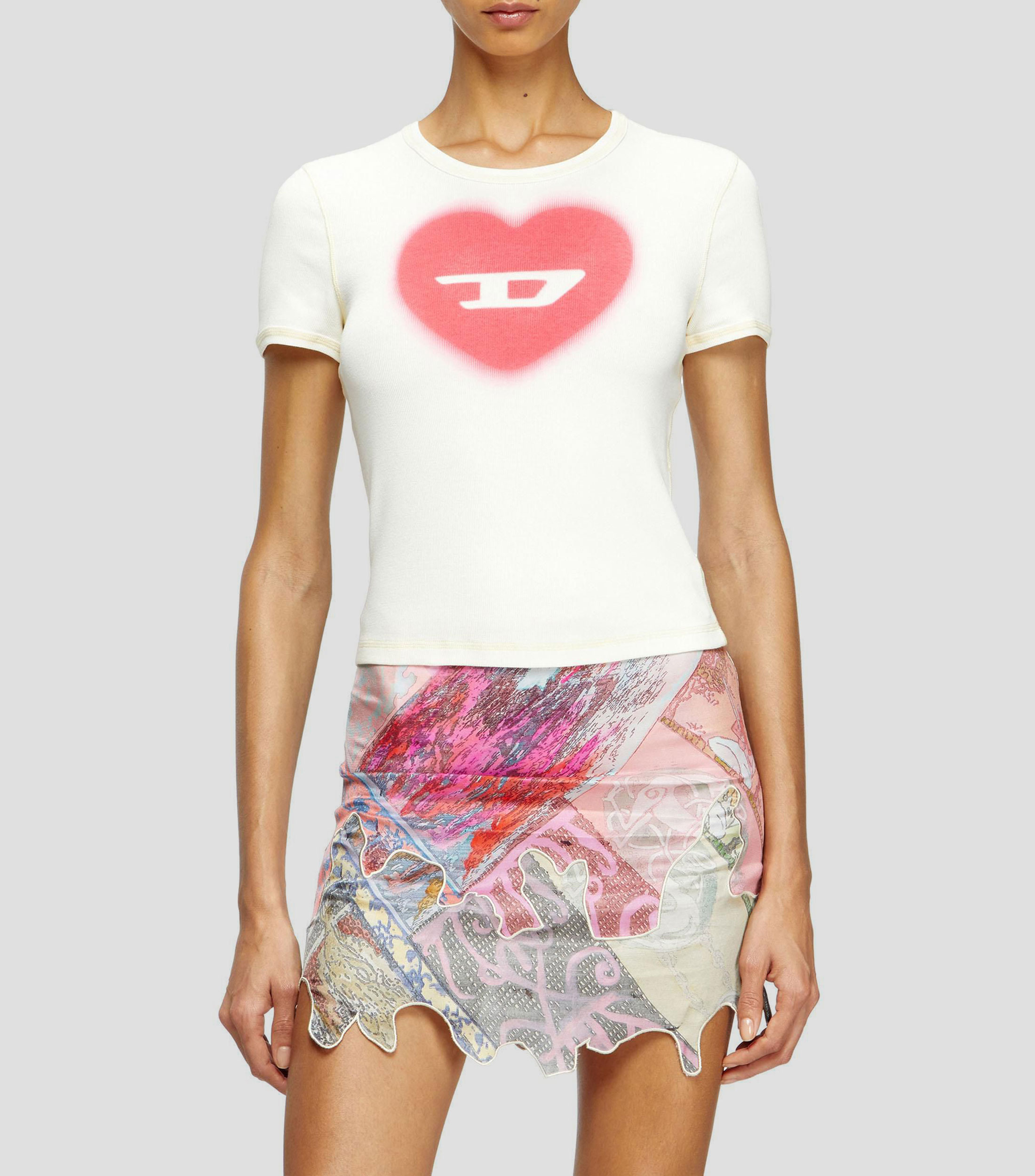 Playera cuello redondo manga corta con estampado Mujer